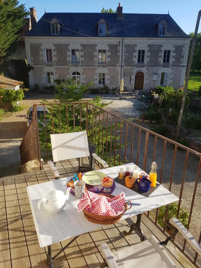 Le Moulin Du Bourg Hotell Epeigne-les-Bois Eksteriør bilde